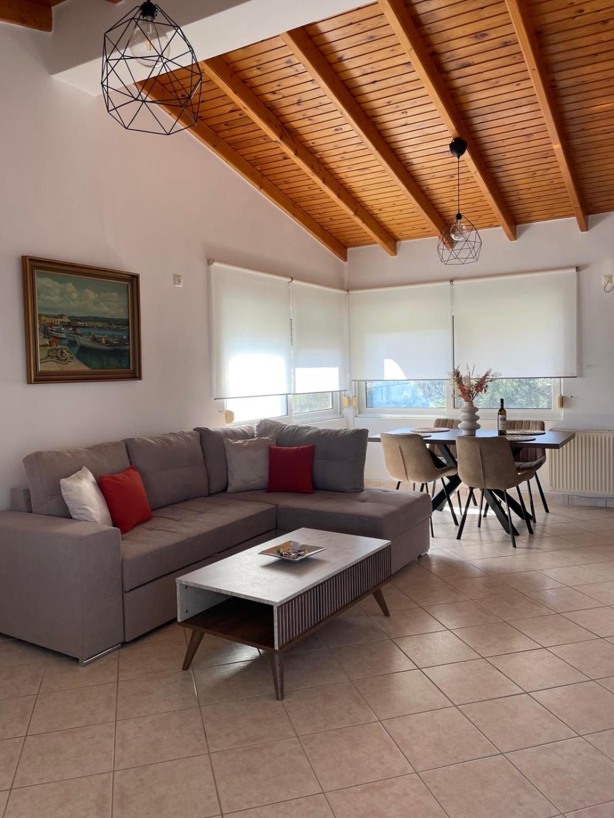 Seaside Luxury Apartments Porto Rafti Bagian luar foto